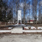Братская могила воинов и крестьян, расстрелянных в годы Гражданской войны 